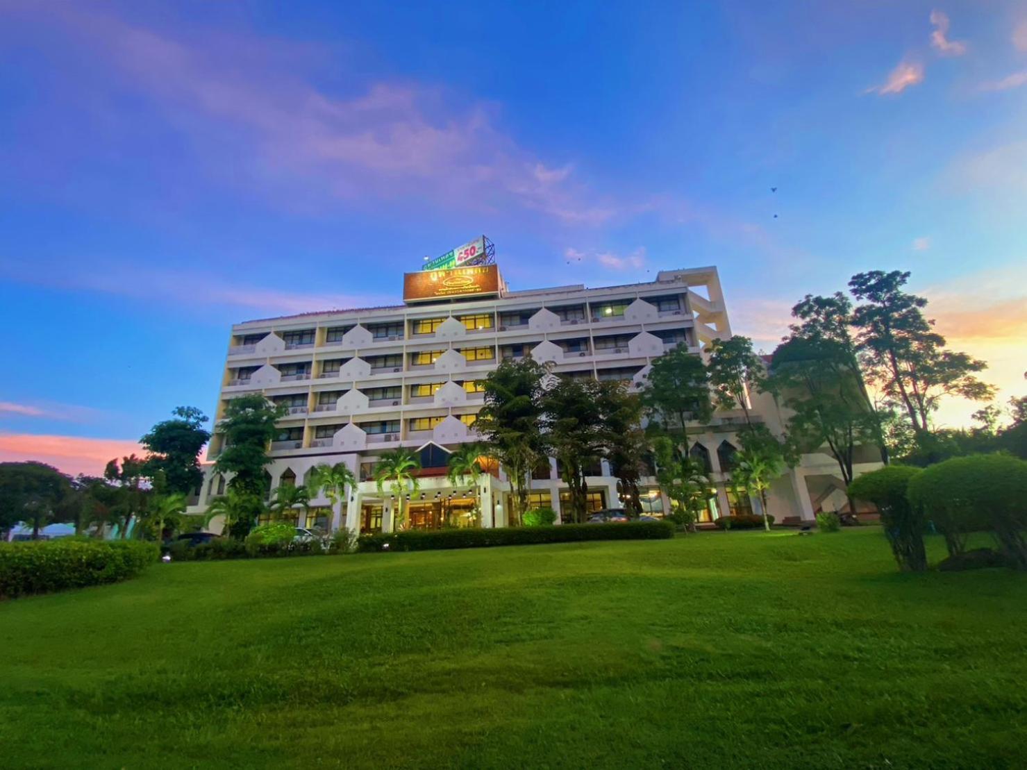 Phuphanplace Hotel Ban Phang Khwang Tai Exteriér fotografie